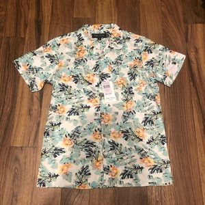 Dirty Laundry SS button down